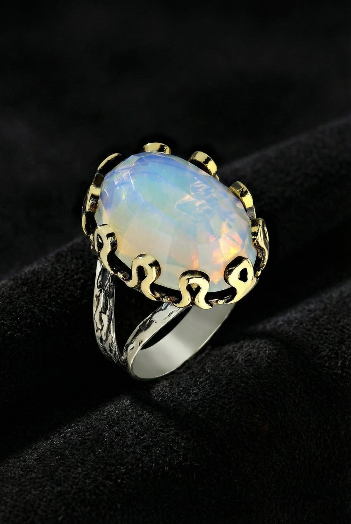 Gilded Oval Moonstone Gemstone Jewelry Set in 925 sterling silver - view 4