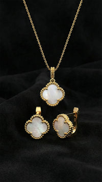 Ensemble collier et boucles d'oreilles trèfle en nacre blanche et or | Argent 925