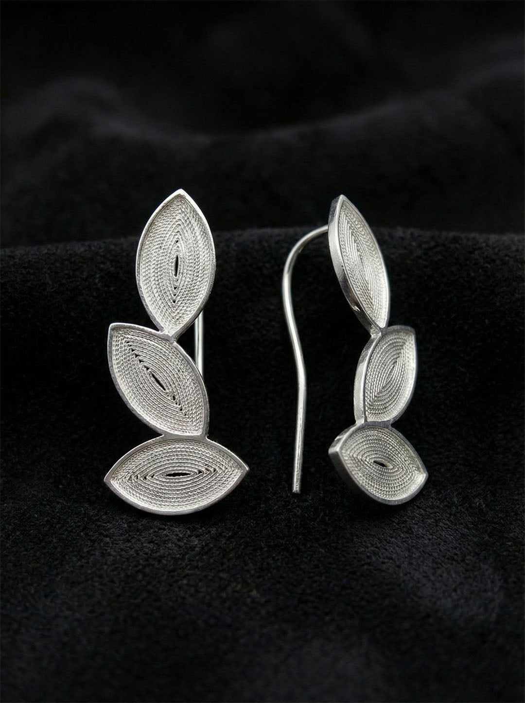 Handmade Filigree Leaf Motif Horizontal Ivy Earrings Silver