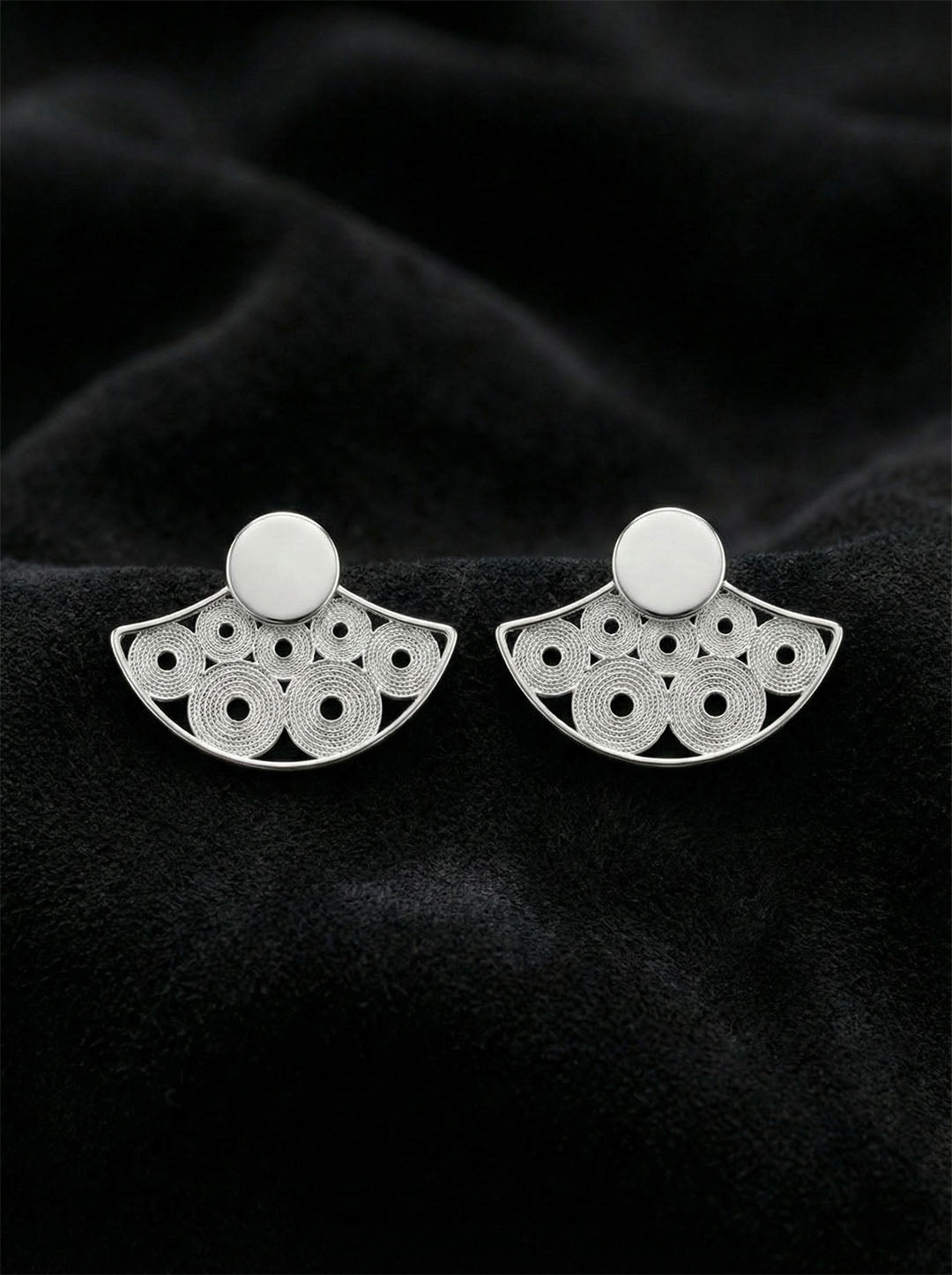 Filigree Circular Pattern Fan Stud Earrings in 925 sterling silver