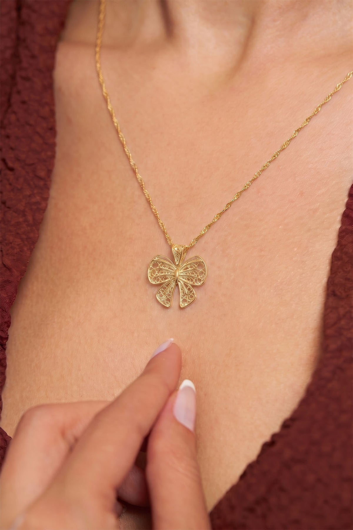 925 Sterling Silver Gold Plated Ribbon Filigree Necklace - view 2