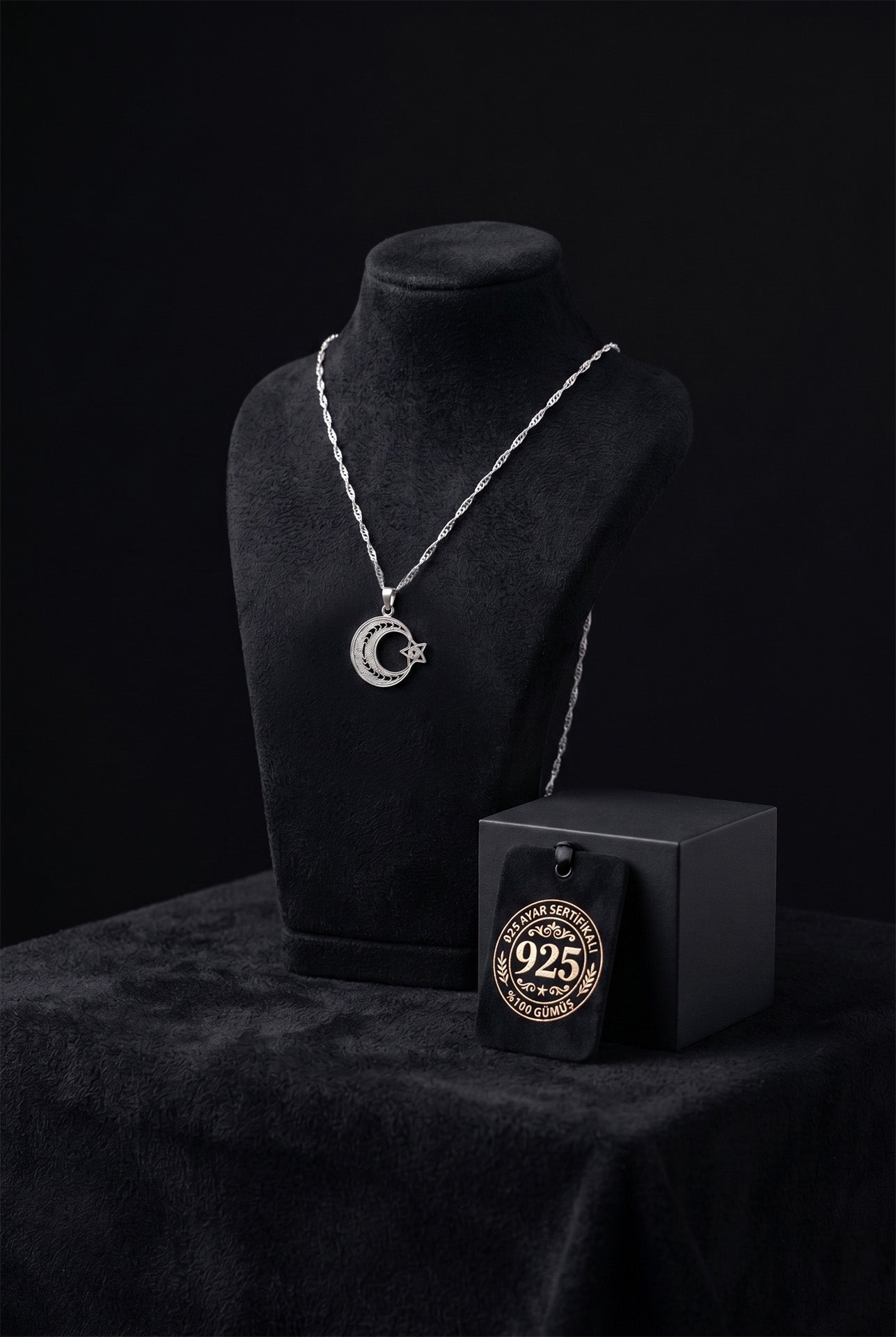 925 Sterling Silver Traditional Filigree Handcrafted Crescent & Star Pendant Necklace (22x25mm)