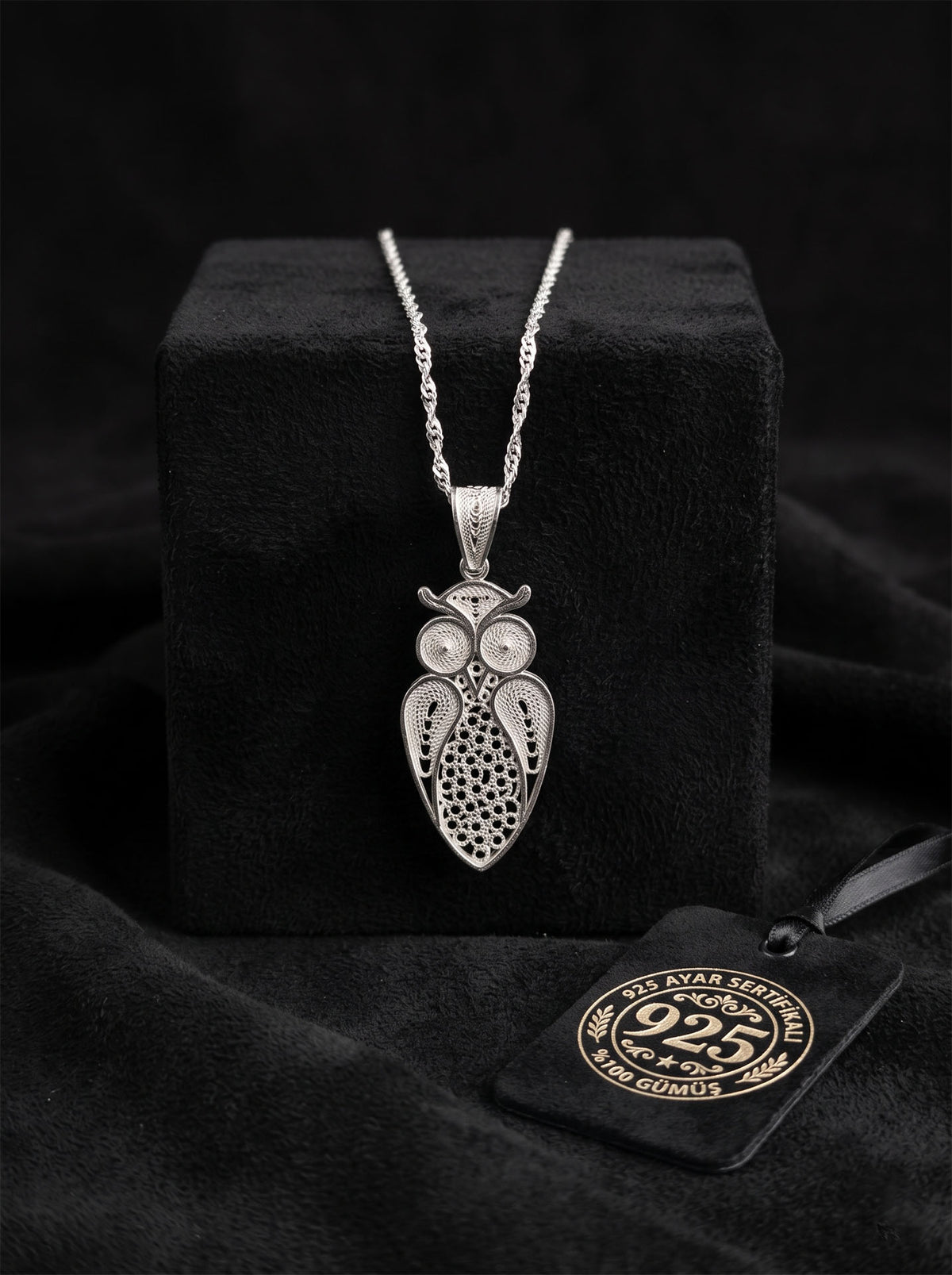 Handgefertigte Eulen-Halskette aus 925er Sterlingsilber mit Filigranmuster