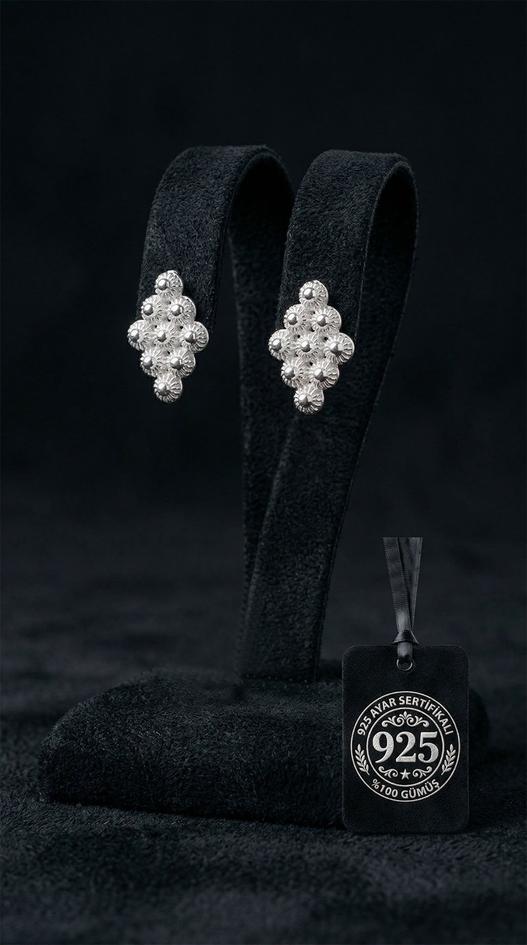 Filigree Midyat Heritage Rhombus Stud Earrings in 925 sterling silver