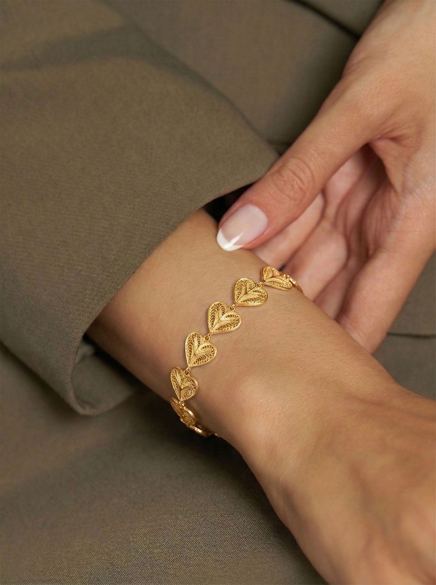 Traditional Filigree Handmade Origami Heart Cuff Bracelet Gold Plated Silver