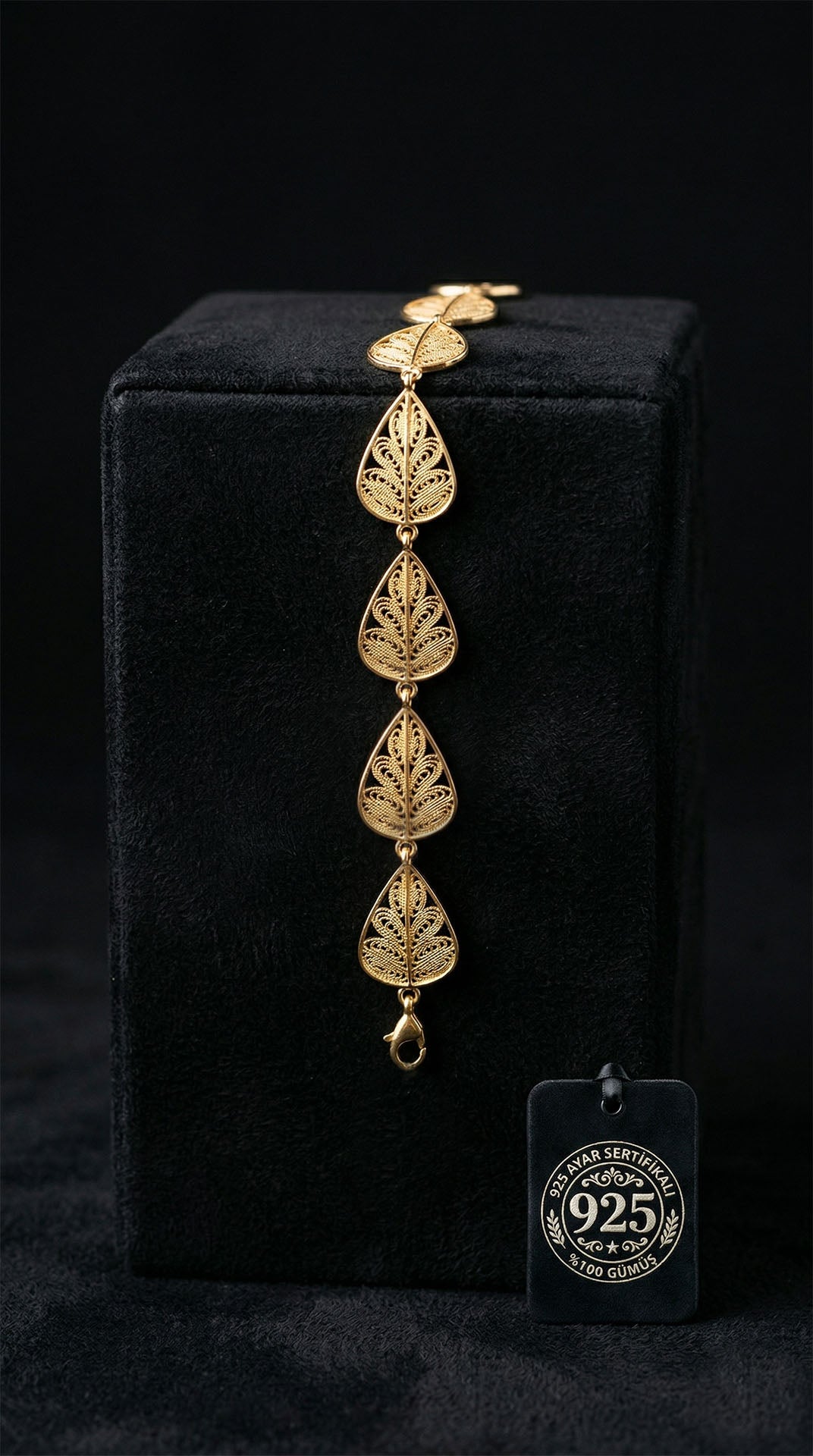 Gold Traditional Filigree Leaf Pattern Bracelet in 925 sterling silver