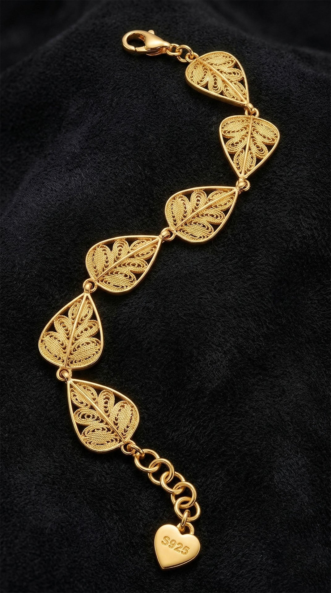 Gold Traditional Filigree Leaf Pattern Bracelet in 925 sterling silver - view 3