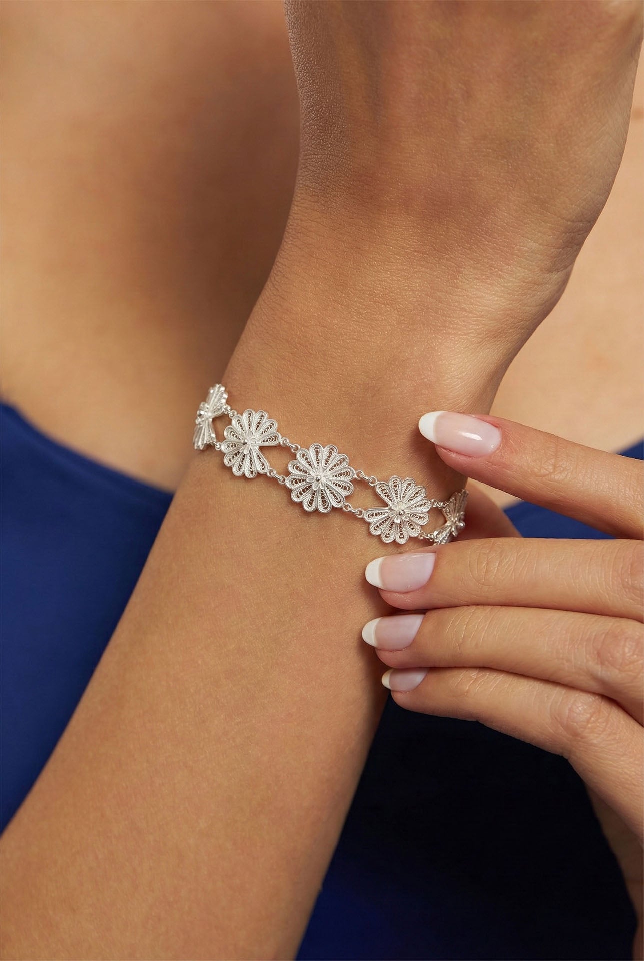 Traditional Filigree Handmade Lotus Flower Motif Cuff Bracelet Silver