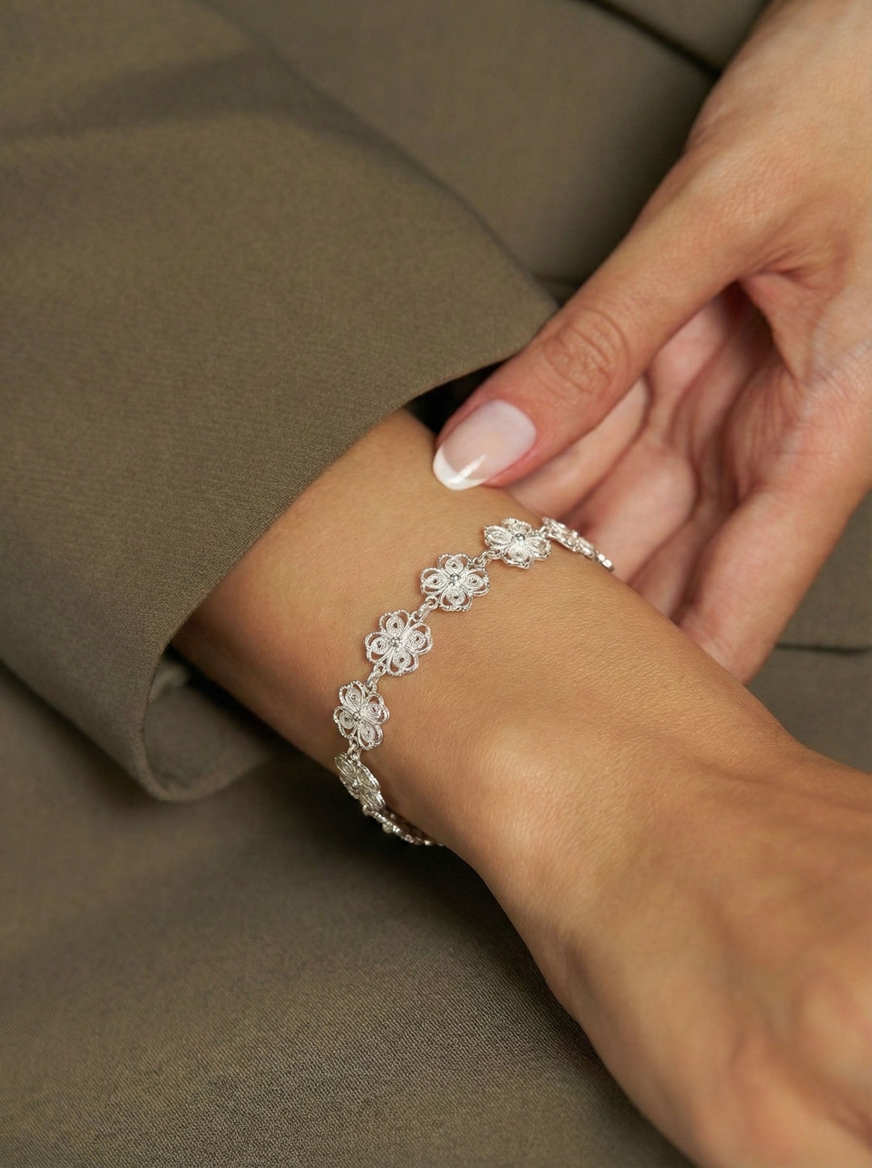 Traditional Filigree Handmade Flower Motif Row Bracelet Silver