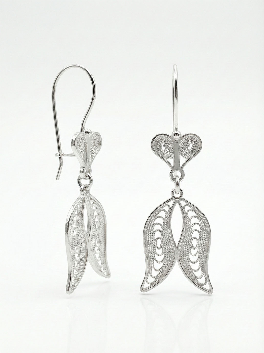 925 Sterling Silver Traditional Filigree Handmade Art Tulip Motif Dangle Earrings