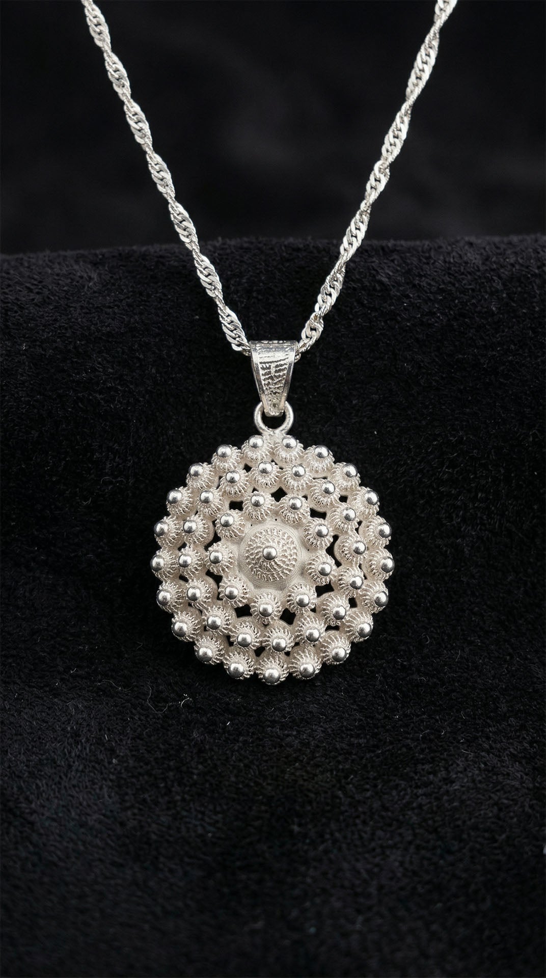 Traditional Filigree Midyat Heritage Flower Necklace Silver – Large