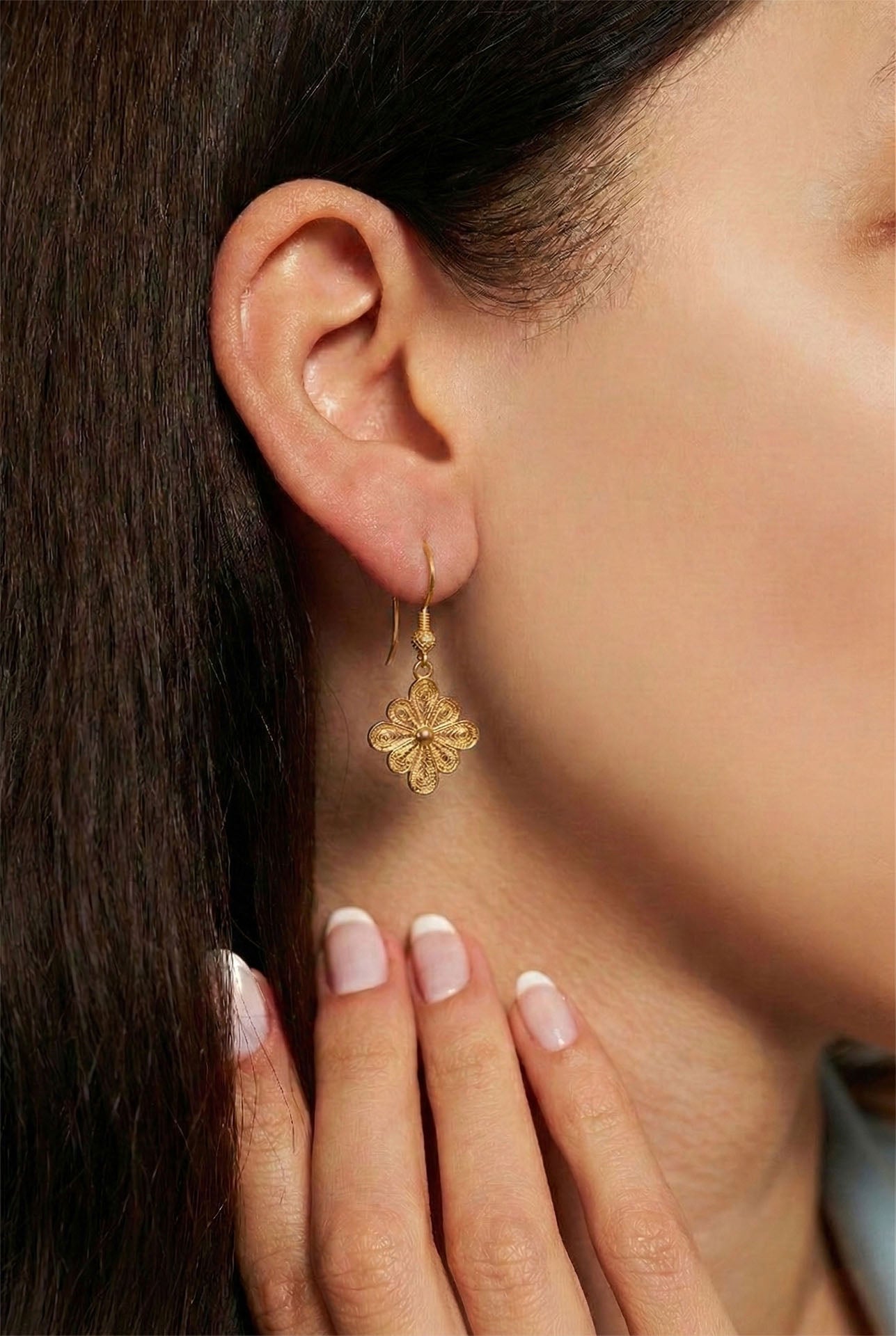 925 Sterling Silver Gold Plated Traditional Filigree Clover Earrings - Handcrafted Floral Motif Tile Hook