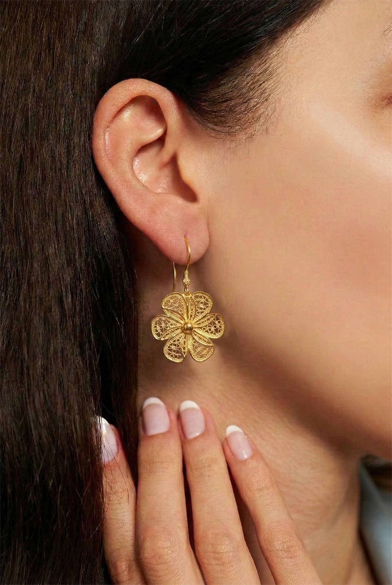 925 Sterling Silver Gold-Tone Traditional Filigree Handmade Daisy Drop Earrings