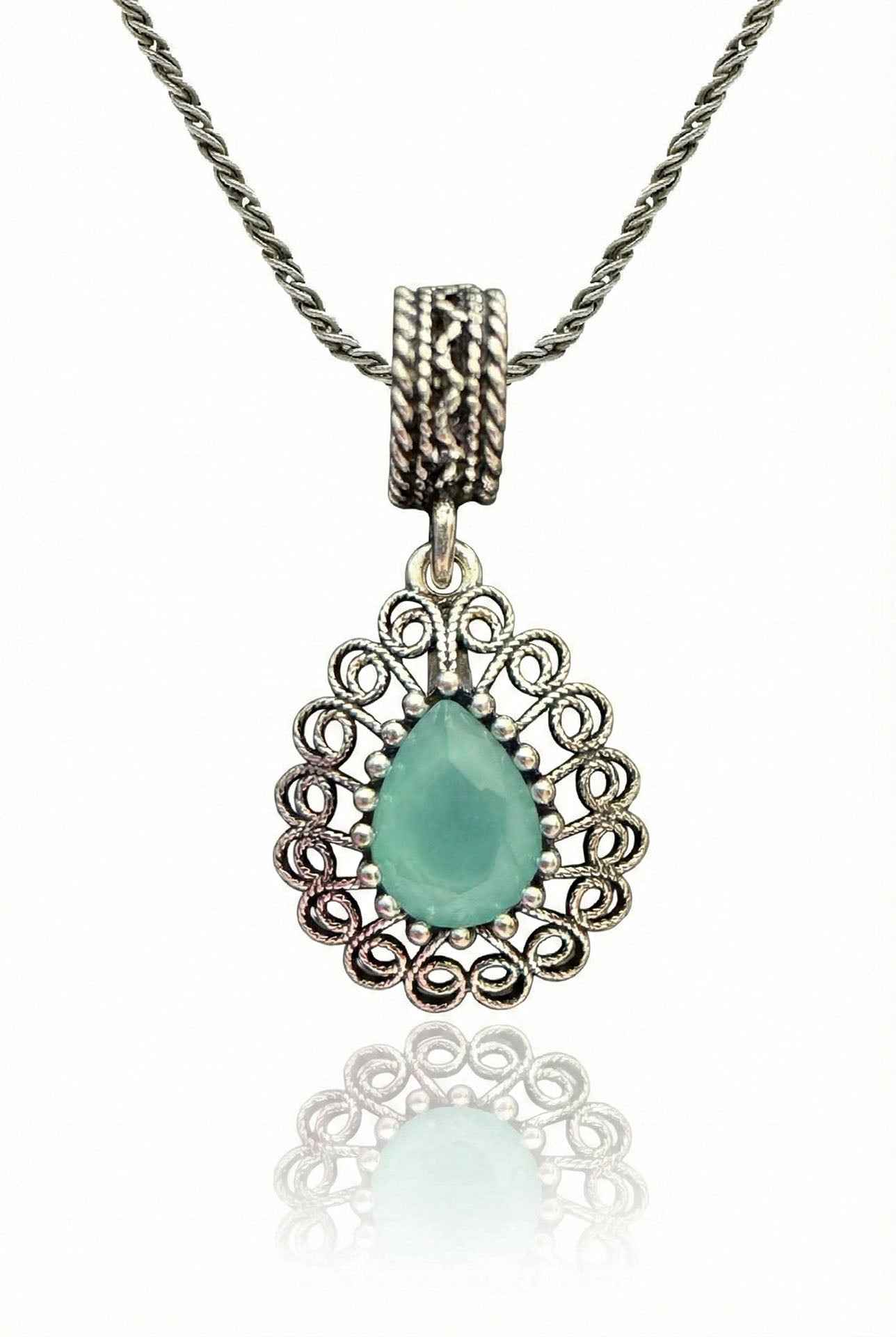 Aventurine Handmade Traditional Drop Filigree Necklace Silver