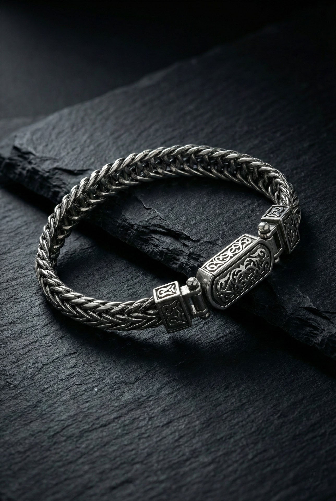 925 Sterling Silver Men's Bracelet - Oxidized Thick Handcrafted Herringbone Chain with Custom Patterned Clasp