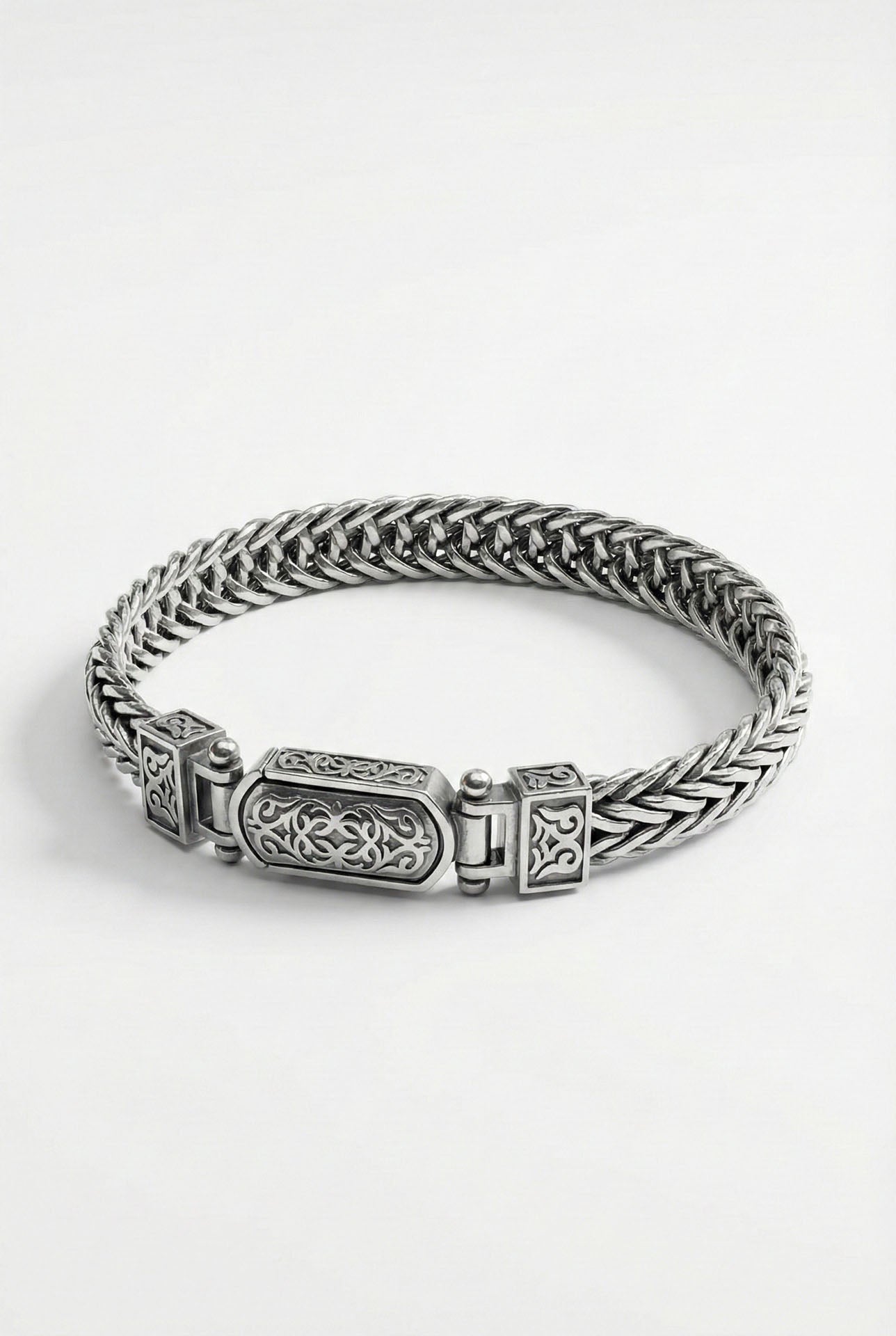 925 Sterling Silver Men's Bracelet - Oxidized Thick Handcrafted Herringbone Chain with Custom Patterned Clasp