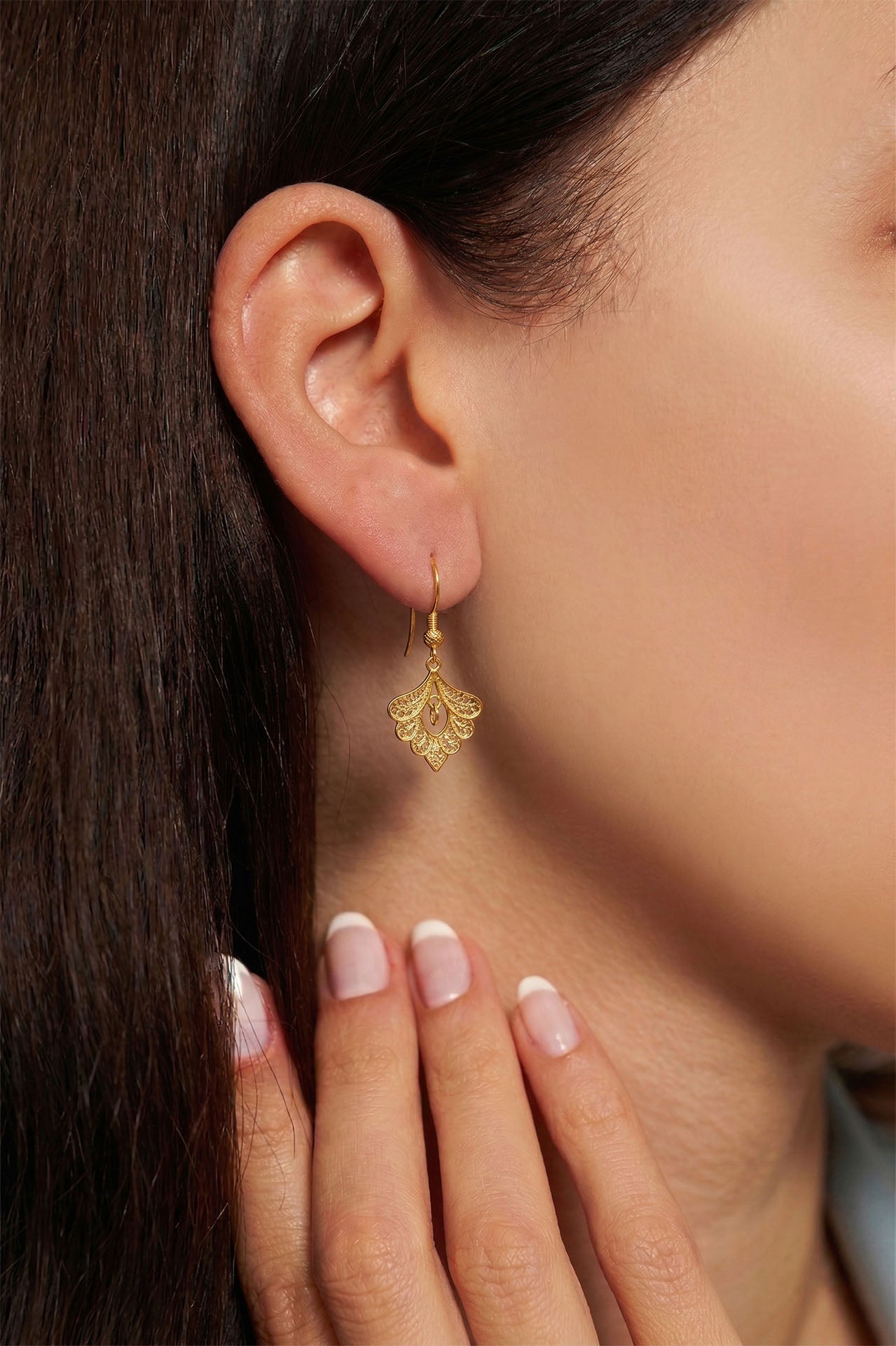 Traditional Handmade Filigree Gold Peacock Feather Minimalist Earrings Silver