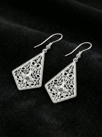 Traditional Filigree Diamond-Cut Chic Drop Earrings Silver