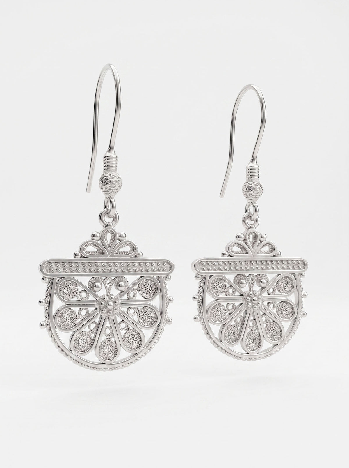 925 Sterling Silver Traditional Filigree Fan Design Statement Dangle Earrings