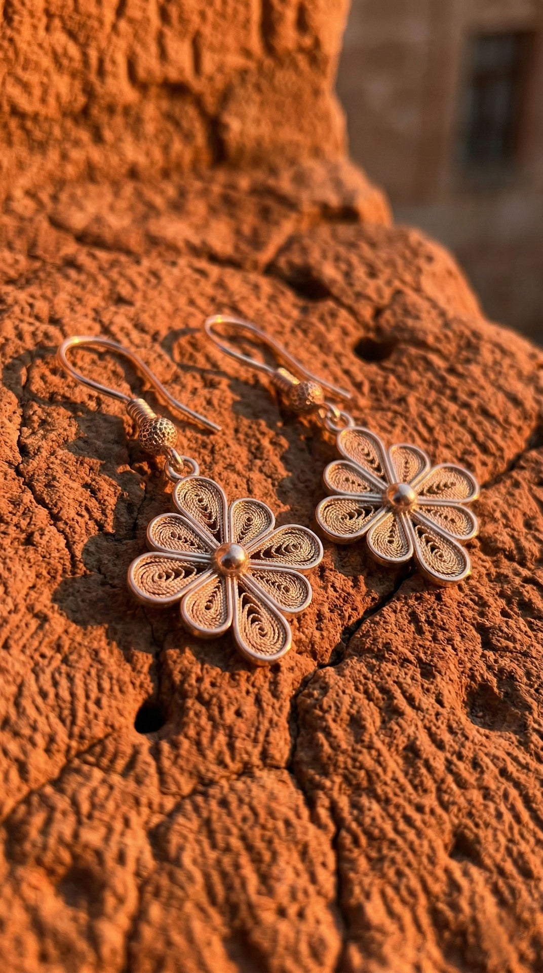 925 Sterling Silver Traditional Filigree Clover Earrings - Handmade Floral Motif Stud