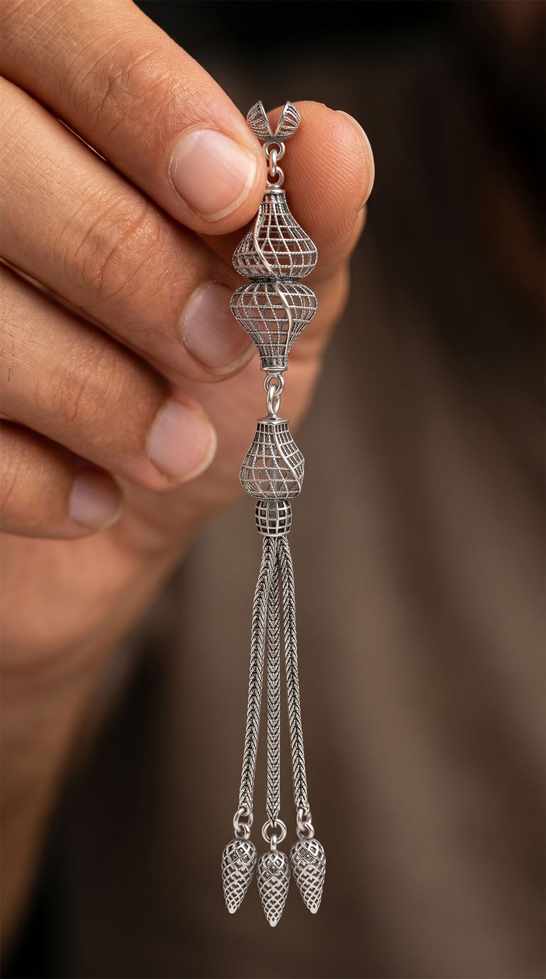 Knotted Twist Cage Triple Chain Tassel in 925 sterling silver - view 2