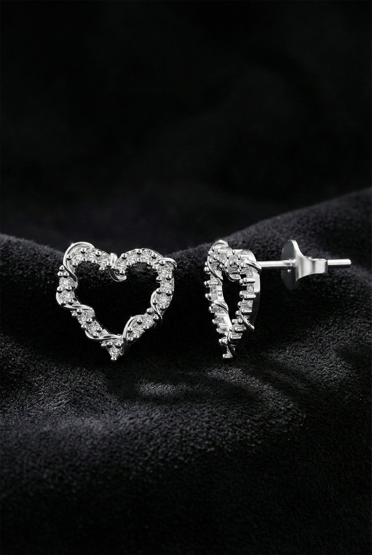 Zircon Ivy Detail Heart Necklace & Earrings Set in 925 sterling silver - view 5