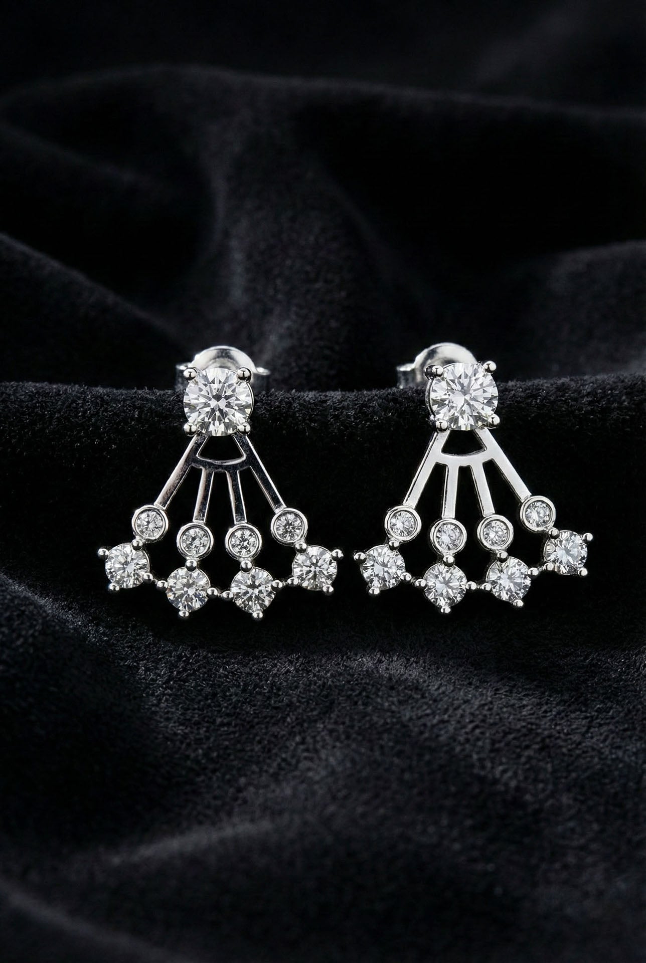 925 Ayar Gümüş Rodyum Renk Tektaş ve Yelpaze Kombinli İki Parçalı Ear Jacket Küpe
