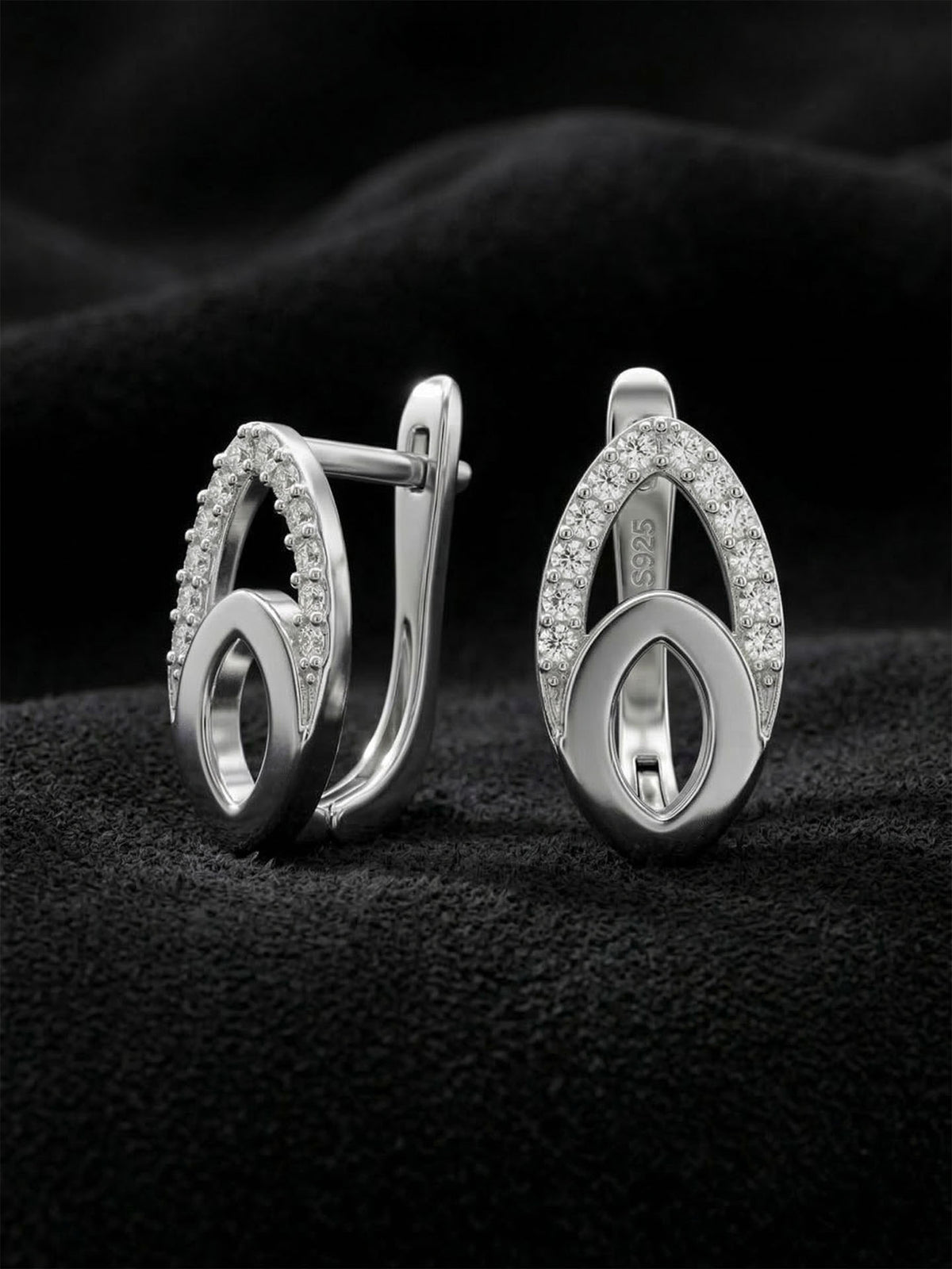 Geometric Oval Zircon Everyday Huggie Hoops in 925 sterling silver - view 2