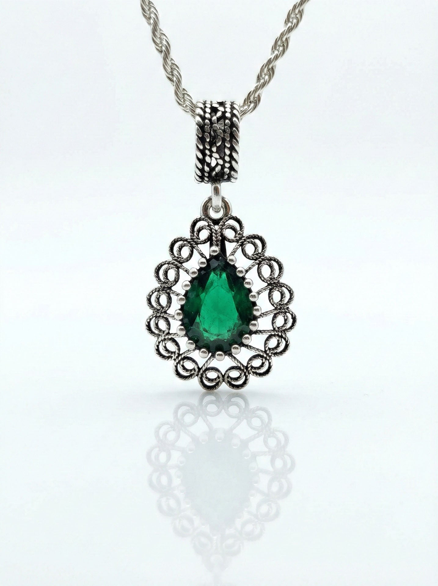 Emerald Handmade Traditional Drop Filigree Necklace Silver