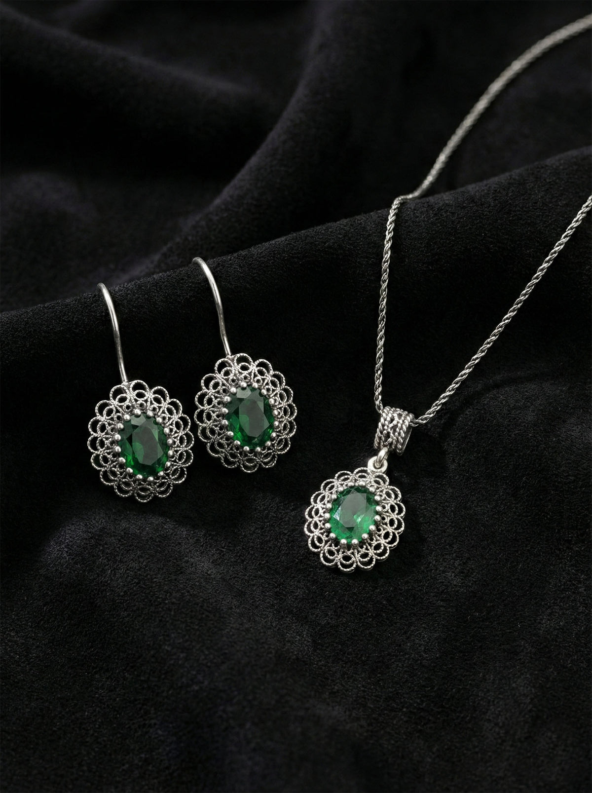 Emerald Oval Filigree Necklace & Earrings Set in 925 sterling silver