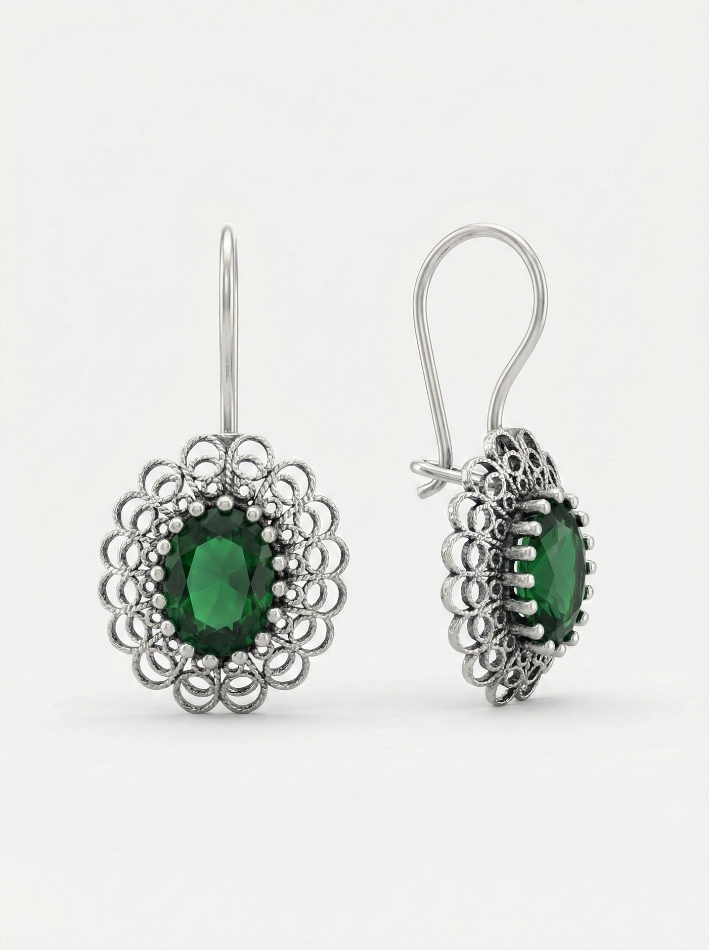 Emerald Handmade Traditional Oval Filigree Earrings Silver