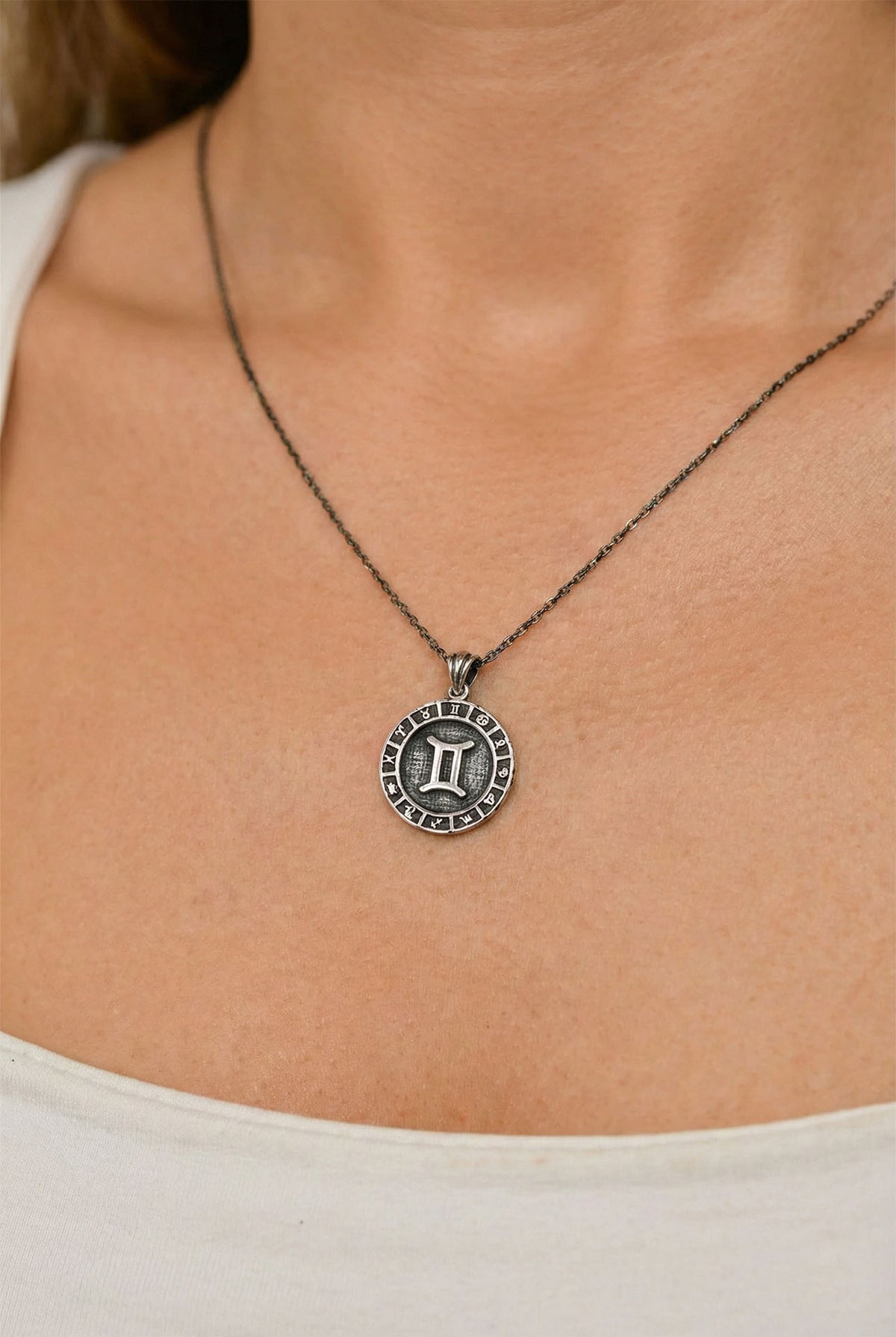 Gemini Zodiac Sign Wheel Medallion Necklace | 925 Silver