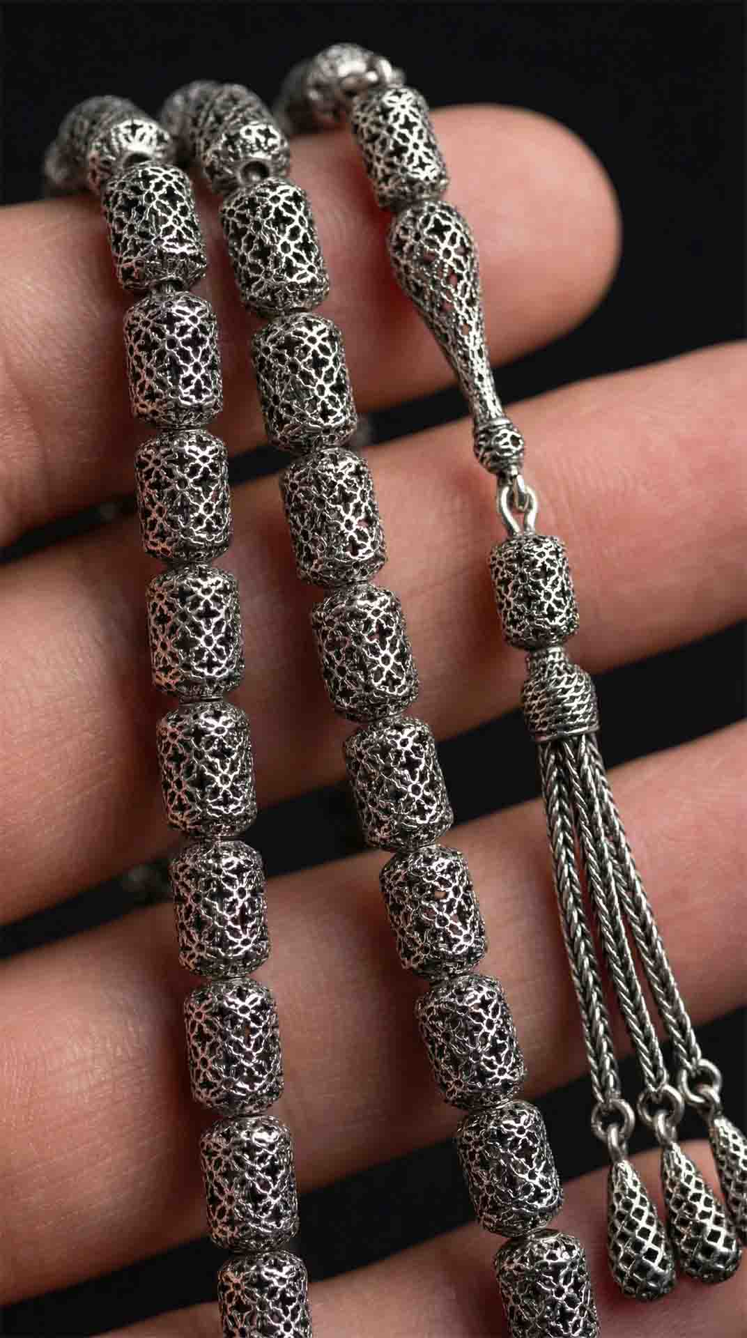 Capsule Cut Tassel Clover Embroidered-Style Traditional Prayer Beads Silver