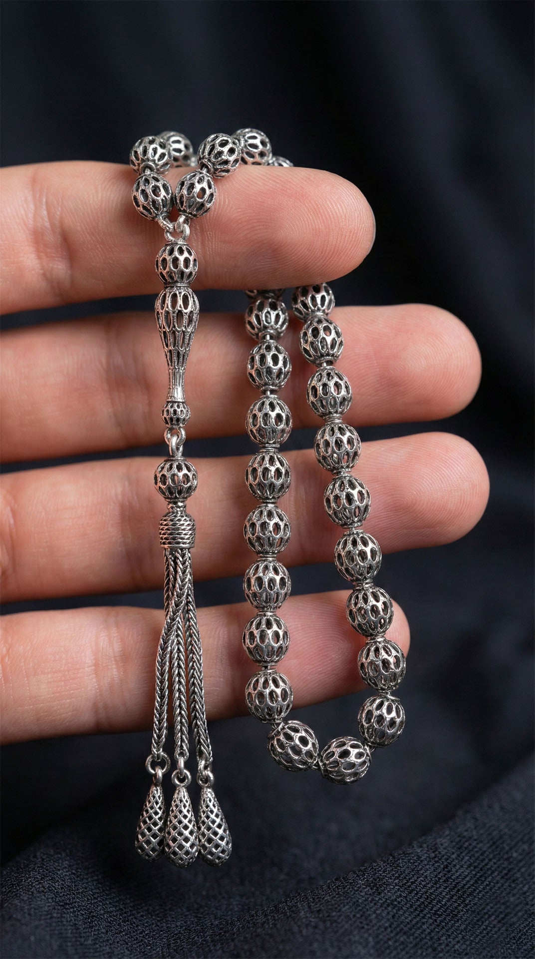 Globe Cut Tassel Wrist Oval Embroidered-Style Traditional Prayer Beads Silver