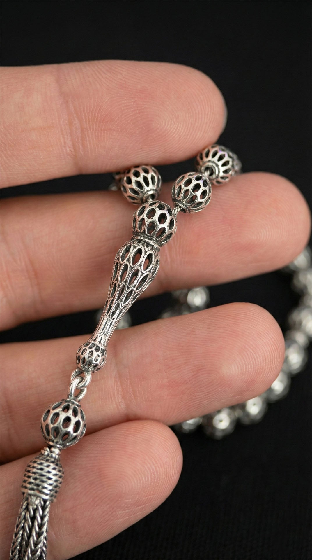 Globe Cut Tassel Wrist Oval Embroidered-Style Traditional Prayer Beads Silver