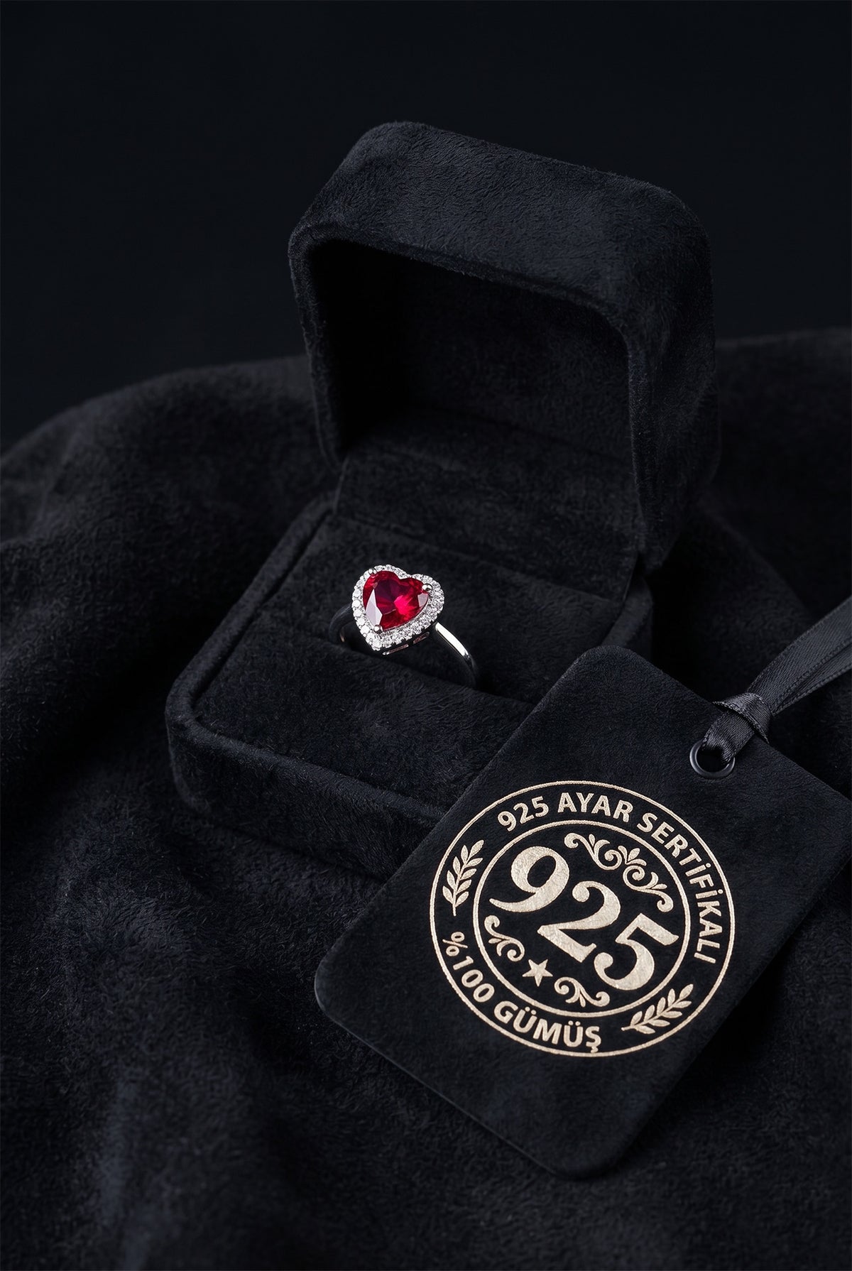 Heart Garnet - Zircon Halo Adjustable Ring in 925 sterling silver - view 2