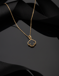 925 Ayar Oniks Taşlı Gold Yonca Gümüş Kolye