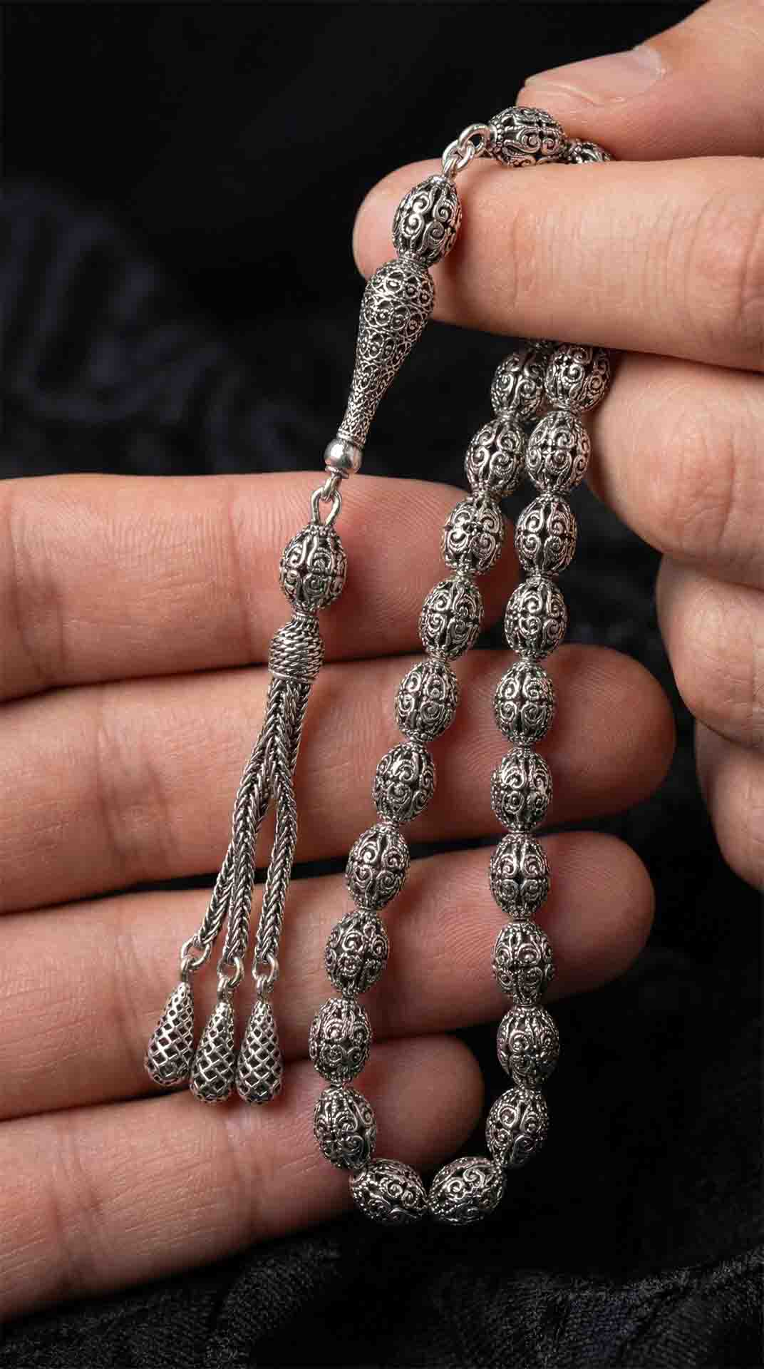 Oval Cut Tassel Tulip Patterned Traditional Prayer Beads Silver