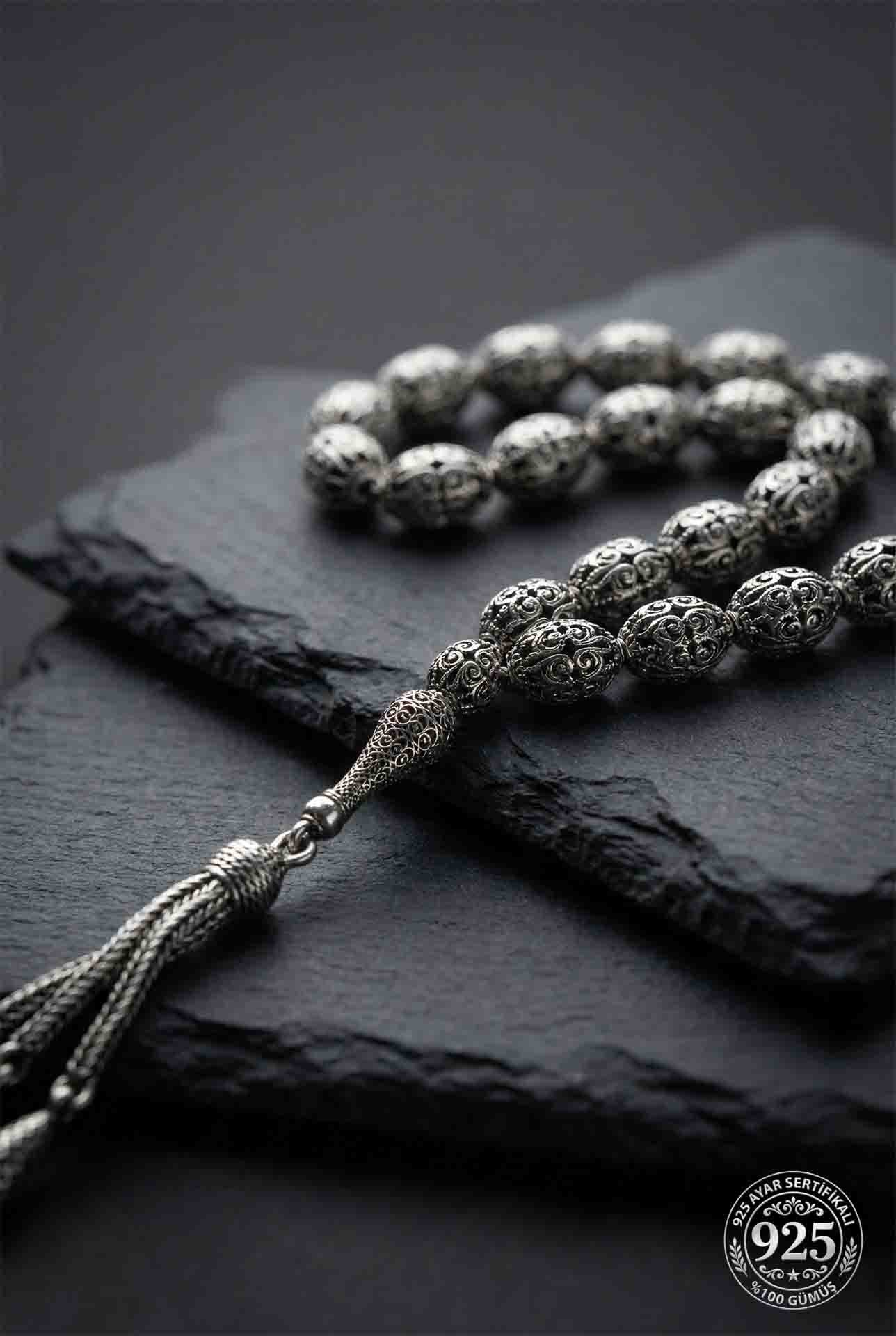 Oval Cut Tassel Tulip Patterned Traditional Prayer Beads Silver