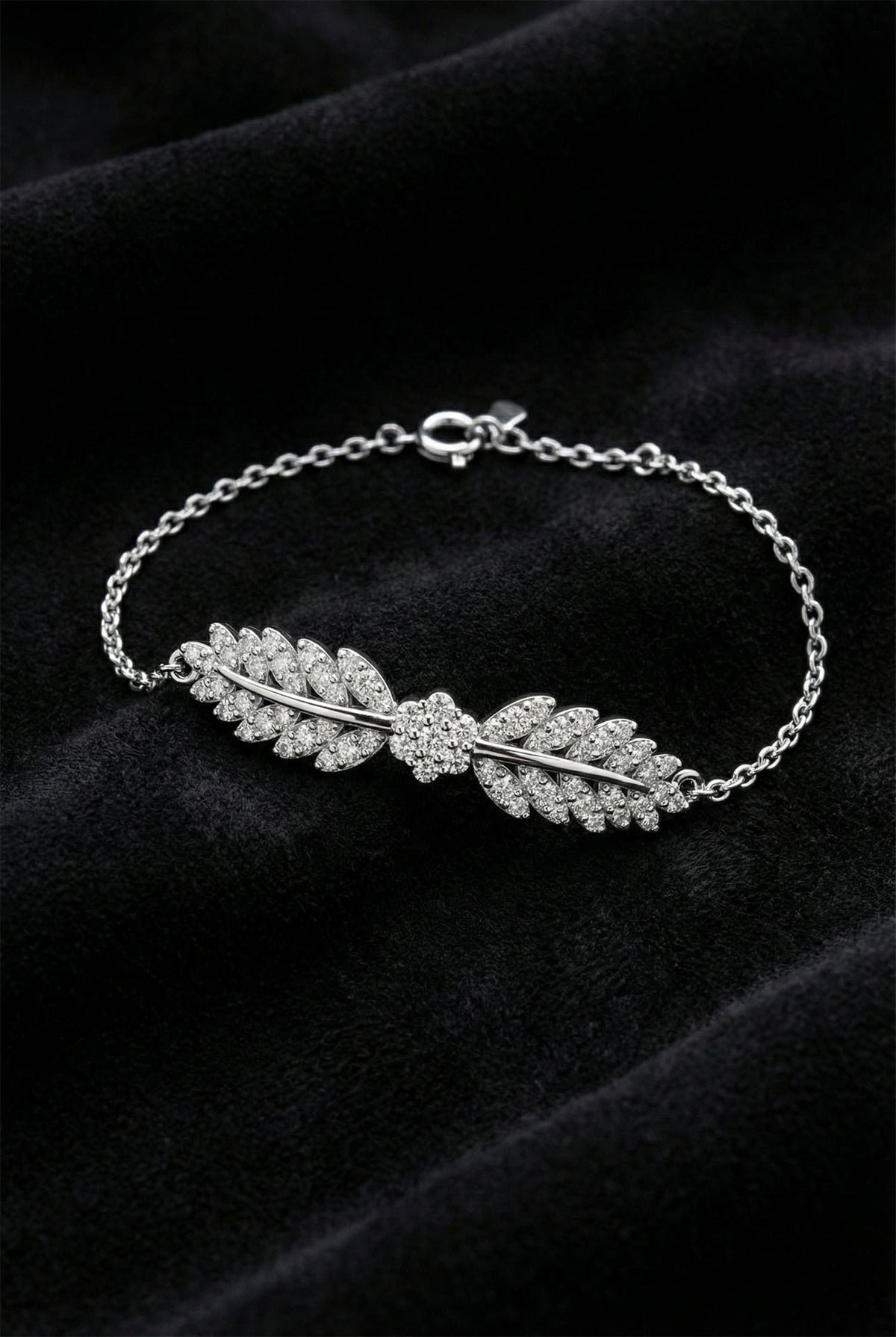 Rhodium Plated Leaf Motif Zircon Bracelet in 925 sterling silver