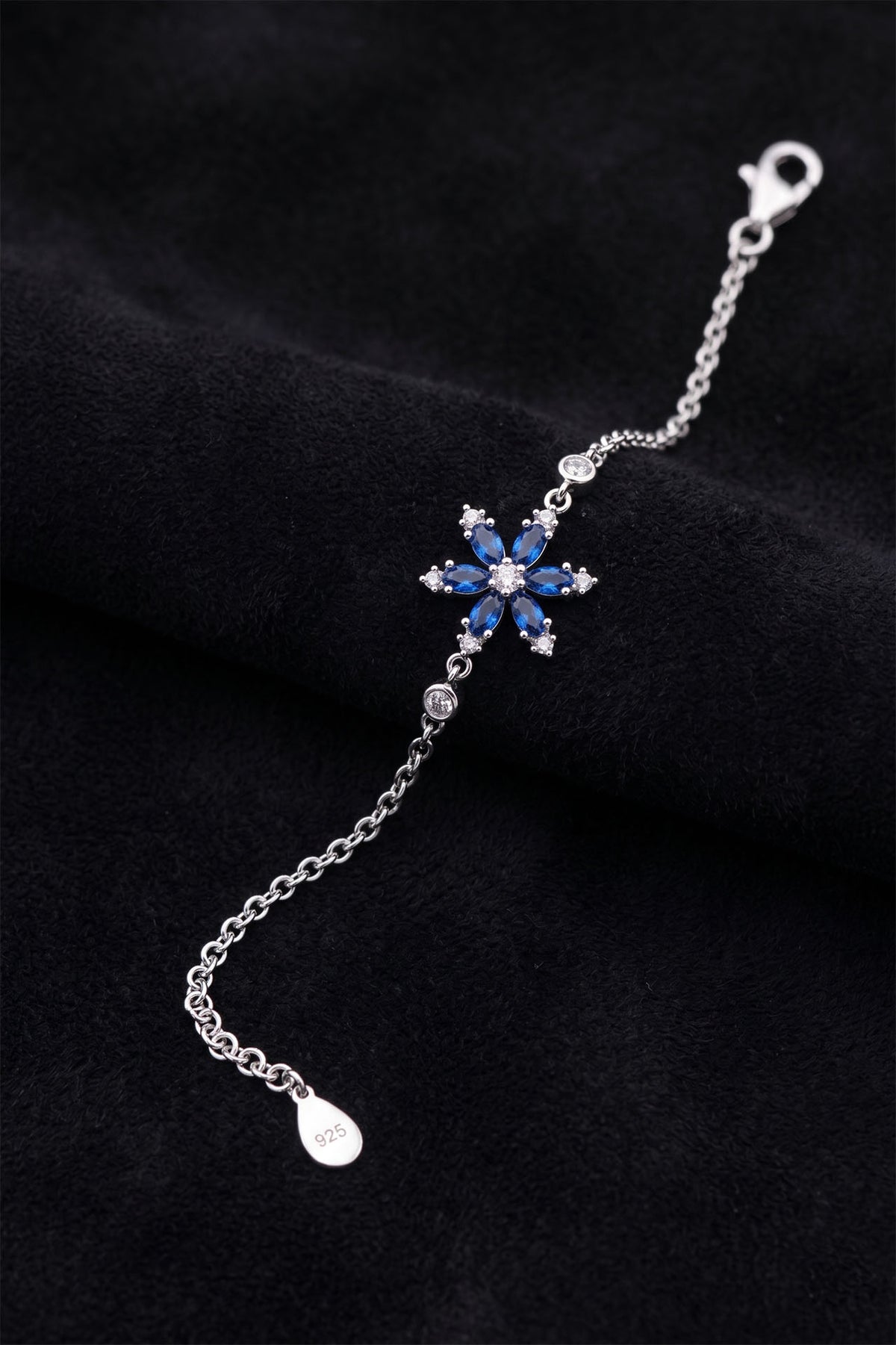 Armband mit blauem Saphir-Lotosblume aus 925er Sterlingsilber