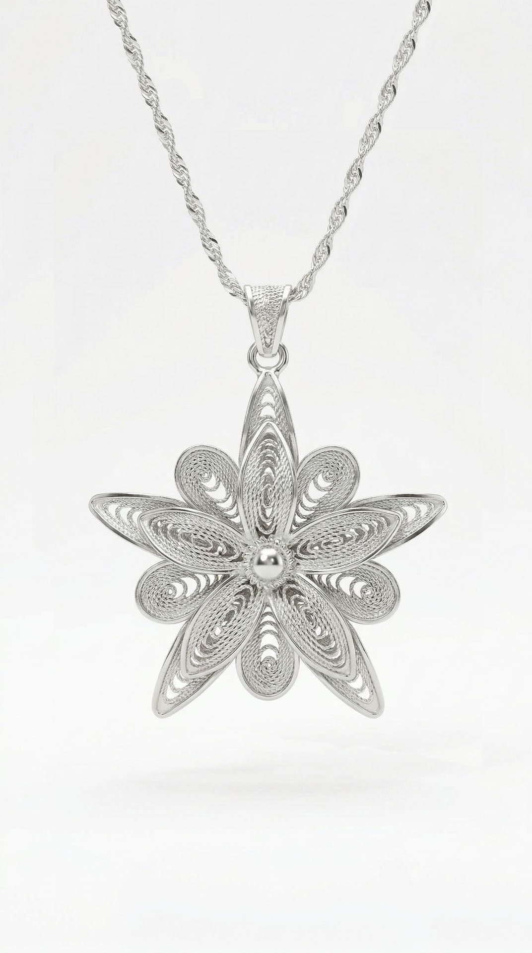 Filigree Handmade Daffodil Flower 3D Necklace Silver