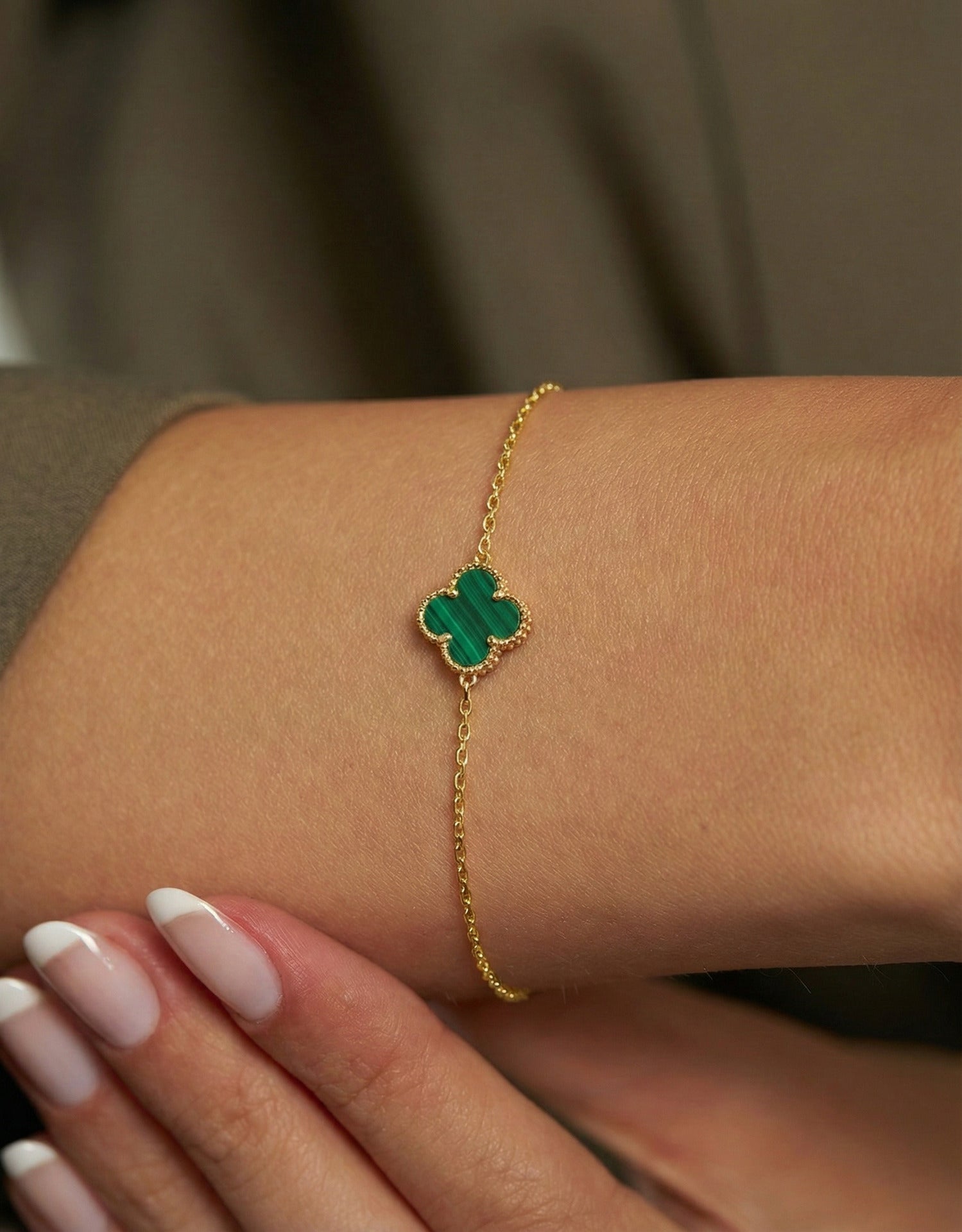 Black Onyx Single Clover Bracelet Gold Plated Silver