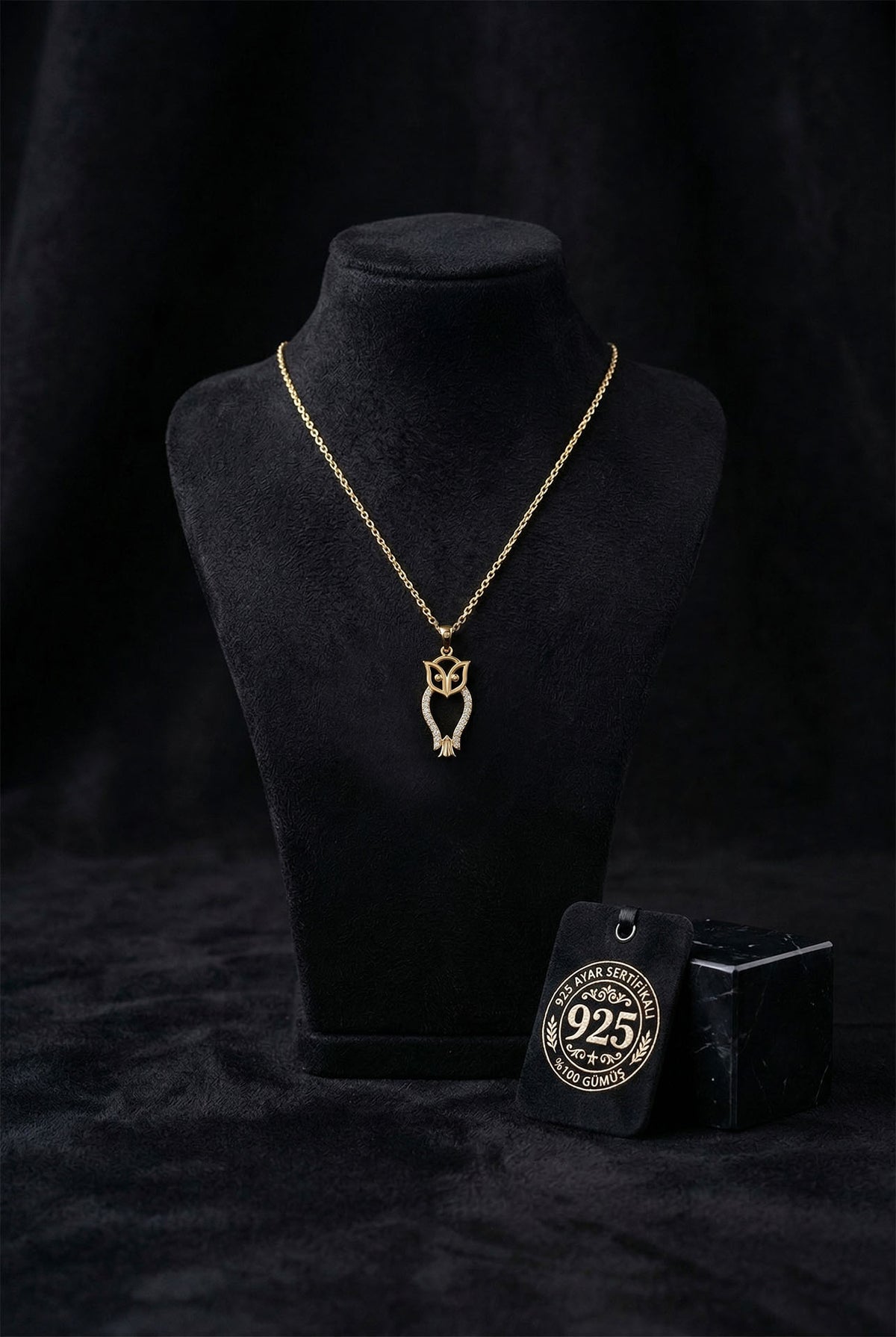 Gold Minimal Owl Necklace with Zircon in 925 sterling silver