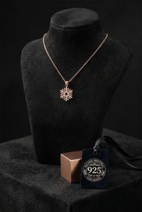 925 Ayar Zirkon Taşlı Rose Kar Tanesi Gümüş Kolye