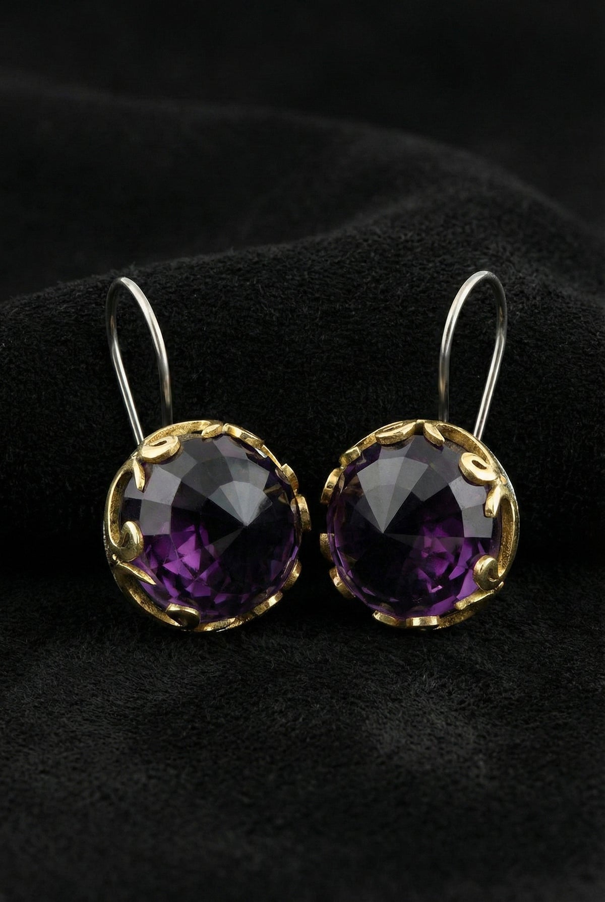 Gilded Round Vav Amethyst Gemstone Jewelry Set in 925 sterling silver - view 4