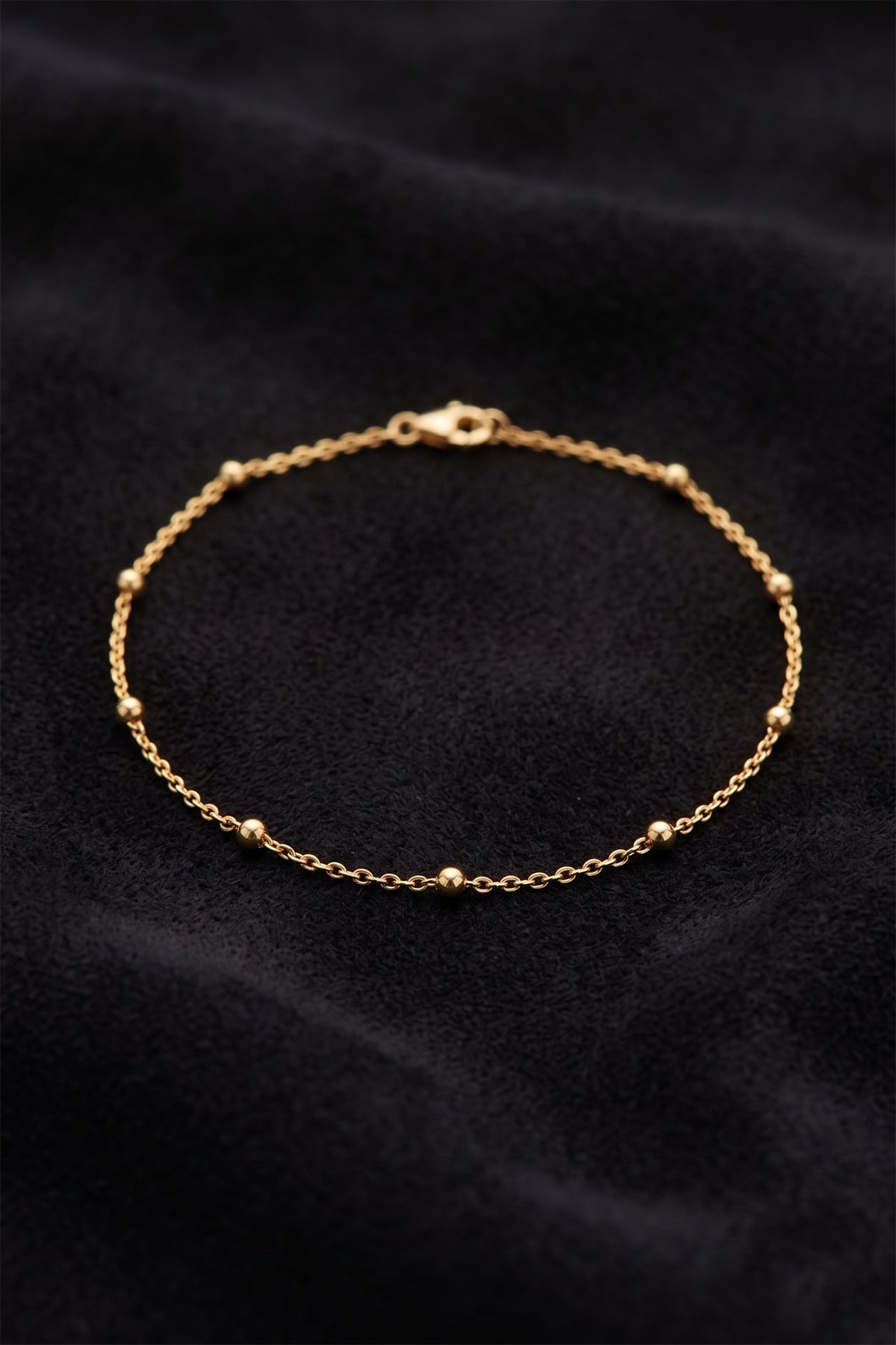 Gold Dorika Bead, Dainty Minimal Chain Bracelet in 925 sterling silver - view 2