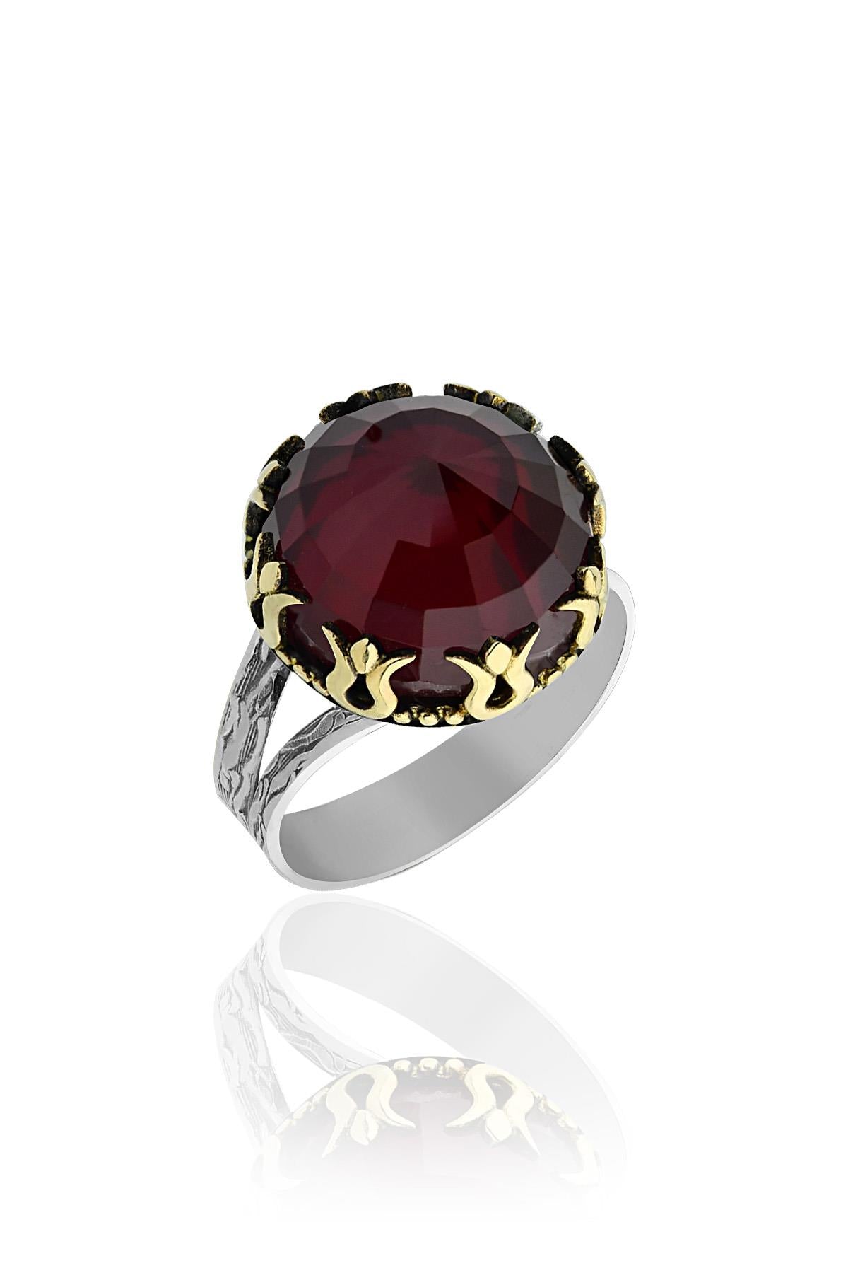 Garnet Tulip Motif Round Traditional Set Silver