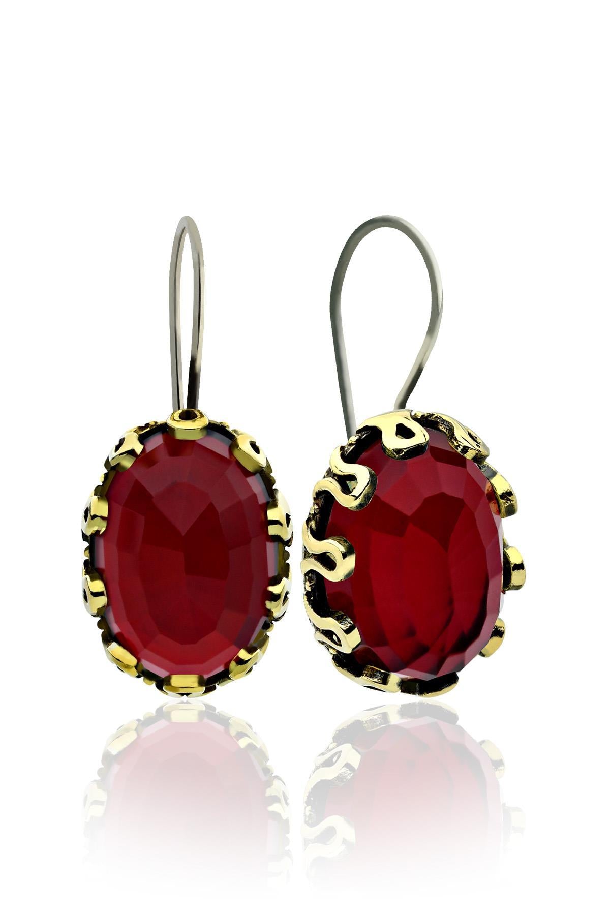 Garnet Traditional Set Silver