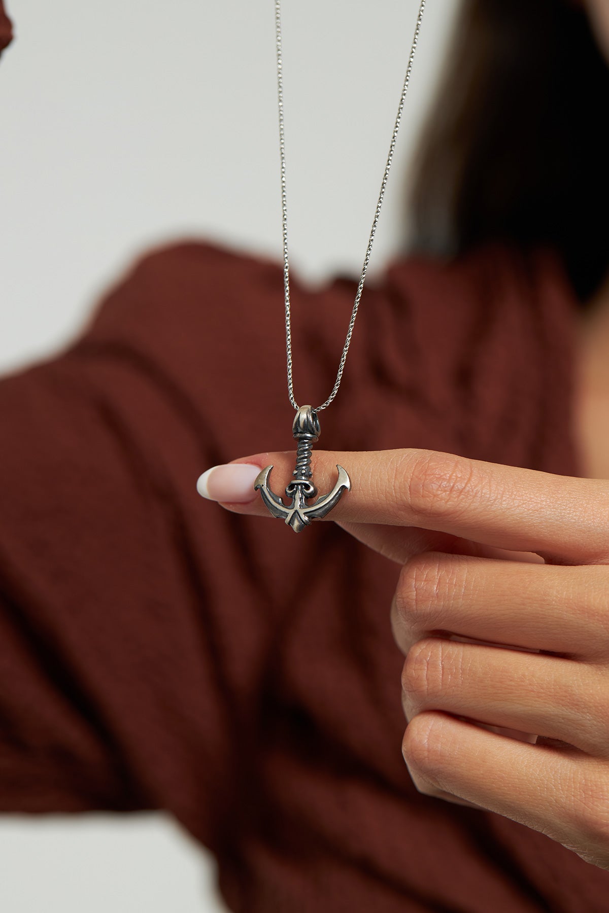 Oxidized Vintage Anchor Pendant Necklace in 925 sterling silver - view 4